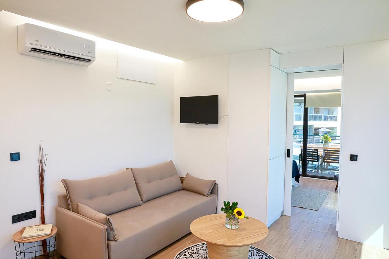 The First Key Luxury & Small Apartment In The Center Of Ksanti Zewnętrze zdjęcie