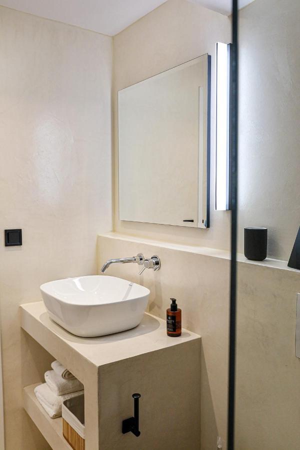 The First Key Luxury & Small Apartment In The Center Of Ksanti Zewnętrze zdjęcie